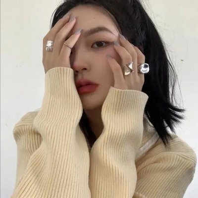 派对女郎 封面